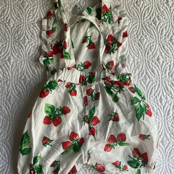 12-18m Strawberry Boutique Romper - Picture 2 of 2